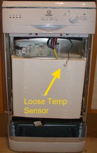 Dishwasher with temp sensor dangling
